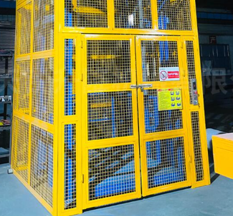 兴山货梯可以安装在室外吗